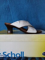 Scholl fehér bőr, keresztpántos női papucs 36