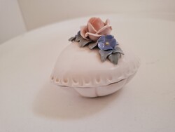 Ens heart-shaped jewelry holder