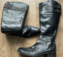 Lovagló fazonú bőr csizma 40-es