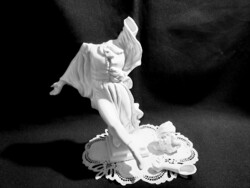 Fehér Herendi táncoló betyár, juhász TÖRÖTT! 30 cm magas