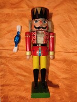 Karácsonyi dísz - Hatalmas "Diótörő mese figura" 1. (fa) 35 cm magas