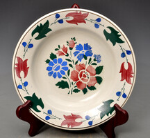 Antik Wilhelmsburgi fagyal leveles, falitányér, 1906-körül  készült. Jelzett