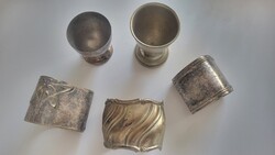 Patinás ezüstözött tárgyak, likőrös, szalvéta tartó-gyűrű