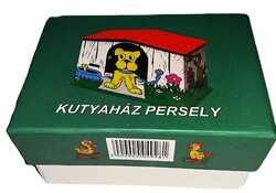 Retro LEMEZÁRU fém LEMEZ- KUTYAHÁZ - KUTYÁS PERSELY kulccsal dobozával HIBÁTLAN a képek szerint