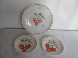 RÉGI,JELZETT 3 DB CSERESZNYÉS GRÁNIT TÁNYÉR..  ALKUKÉPES!