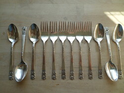 Ezüstözött Rogers Oneida "Scandinavia" angol desszertes kanál - villa szett