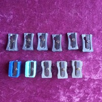 11 db retro fém és műanyag hegyező (köztük 6 db Mikov 535 jelzésű)