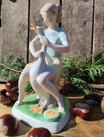 Hollóházi porcelán libatömő lány