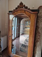 Neo barokk tükrös szekrény