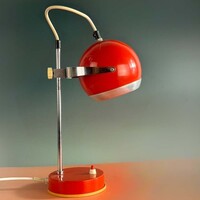 Vintage Szarvasi íróasztali lámpa – piros-narancs fém, Space Age, retro stílus_1033-3