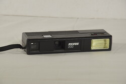 Revue 200 típusú, 35 mm-es filmes fényképezőgép A383