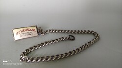 L'evis Strauss Made in Italy csipesz csiptetős övre jelzett