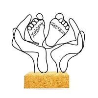 Kisbaba lábacskák - babalátogató, babaköszöntő ajándékötlet - Névre szóló, személyre szabható dekor