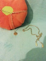 2 db régi  mutatós arany színű könnyű fém deréköv , lánc, függő végekkel bizsu hibátlan DARABÁR!!