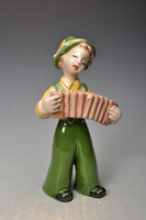 Rahmer Mária  harmonikázó fiu  kerámia figura.  21,5 cm magas