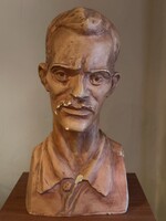 József Attila szobor