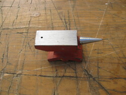 Ötvös, ékszerész üllő.   AJÁNLAT?