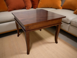 Still dohányzó , felnyitható lappal, alatta tárolóval  45 magas , 60x60 szeles