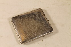 Ezüstözött, aranyozott cigaretta tartó 696