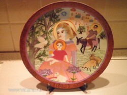 Sorszámozott Hedi Keller porcelán dísztányér 1983