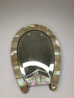 Patkó alakú gyöngyházas antik tükör