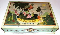 1956.MÁRCIUS 9.-e TÖRTÉNELMI SZERENCSI KERINGŐ CSOKOLÁDÉ bon-bon papír doboza.a képek szerint