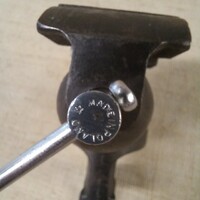 Műszerész satu. Forgózsámolyos