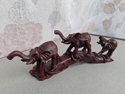 Rezin (műgyanta) elefántok, elefánt csorda szobor