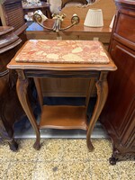 Márvány lapos posztamens