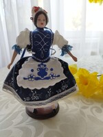 Porcelán baba, Ági, Kékfestős
