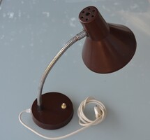 Régi retro gégecsöves Szarvasi fém asztali lámpa barna szinben E27 foglalat