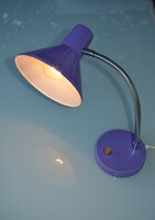 Régi retro gégecsöves Szarvasi fém asztali lámpa lila szinben E27 foglalat