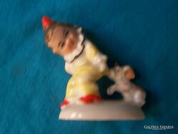 Kisfiú kutyával A Wagner & Apel Porcelángyár