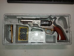 Pietta 1851 Navy Yank US Marshal rozsdamentes acél .44 revolver