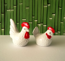 PORCELÁN ASZTALI FIGURÁLIS FŰSZERTARTÓK SÓ ÉS BORSSZÓRÓ (TYÚK-KAKAS)