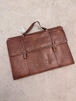 Exkluzív barna bőr férfi aktatáska ,üzleti táska ,olasz bőr, új, cimkés 180 eurós