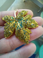 Új női strasszköves bross