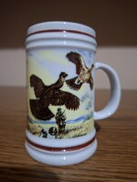 Hollóházi Weiss Manfred Csepelművek porcelán vadász jelenetes korsó. Hibátlan. Jelzett