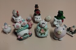 RETRO KÉZIMUNKÁVAL KÉSZÍTETT PORCELÁN SZERENCSE KIS MALAC FIGURA  GYŰJTEMÉNY