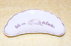 Porcelán csontos tányér