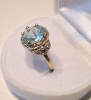 14 karátos arany kék köves gyűrű