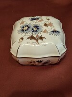 Zsolnay búzavirágos bonbonier