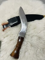 Kukri kés
