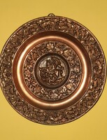 Bronz, vagy réz Sárkányölő Szent György fali tányér