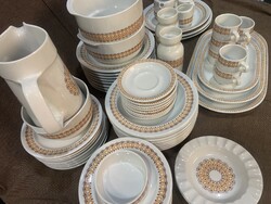 Alföldi porcelán terrakotta készlet 8 személyes