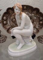 Zsolnay Szobor - Női Akt
