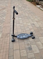 Oxelo Stunstreet négykerekű roller