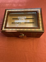 Intarziás humidor