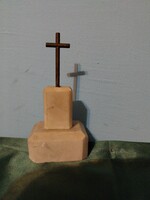 Márvány talapzaton ART deco bronz kereszt talp 11 cm plusz 7 cm kereszt