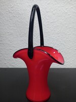 Michael Powolny által tervezett, Loetz Tango piros/fekete art deco üveg kosár